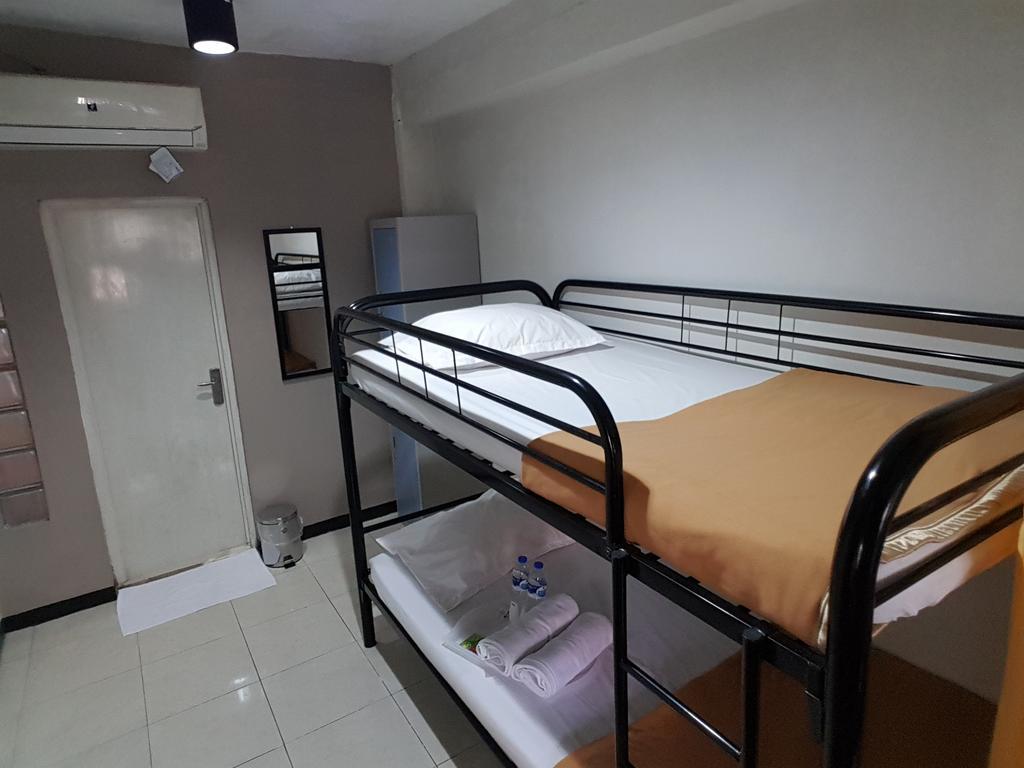 Kayumanis Syariah Homestay *